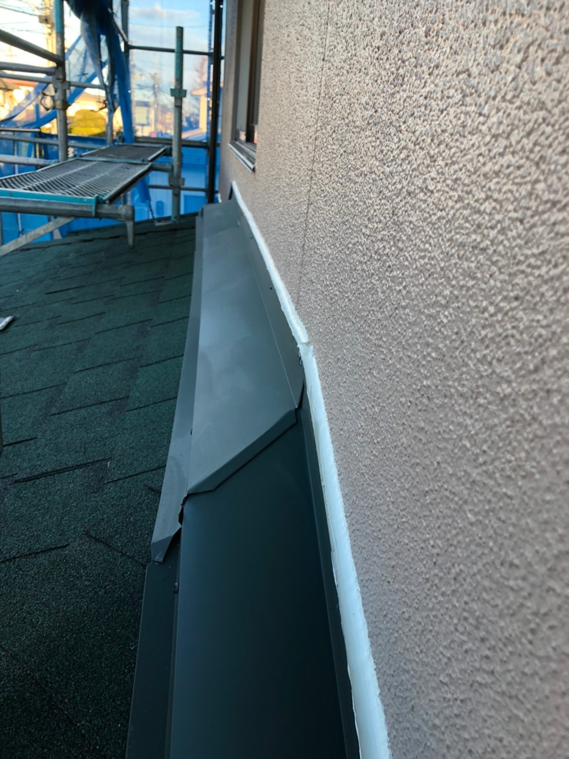 雨押え水切り壁シーリング