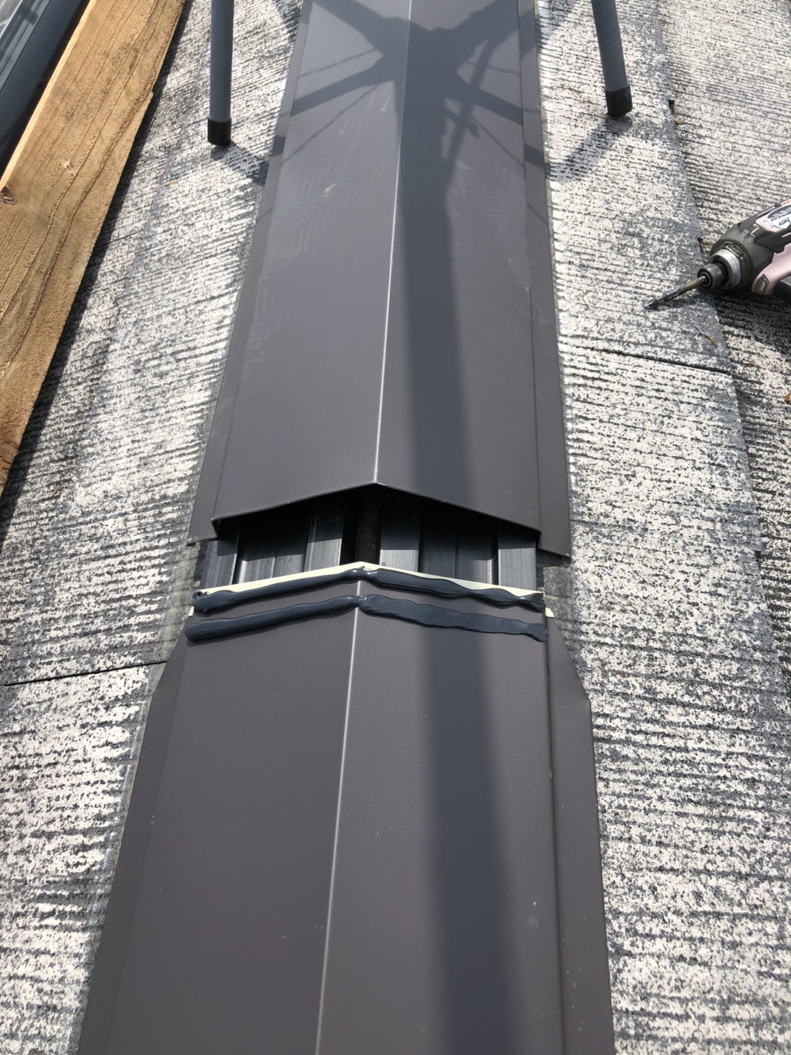 棟板金ジョイント