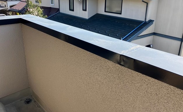 ベランダ笠木工事前