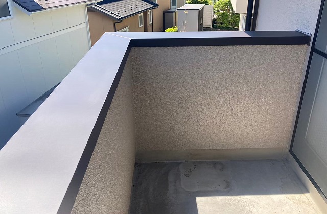 ベランダ笠木工事後