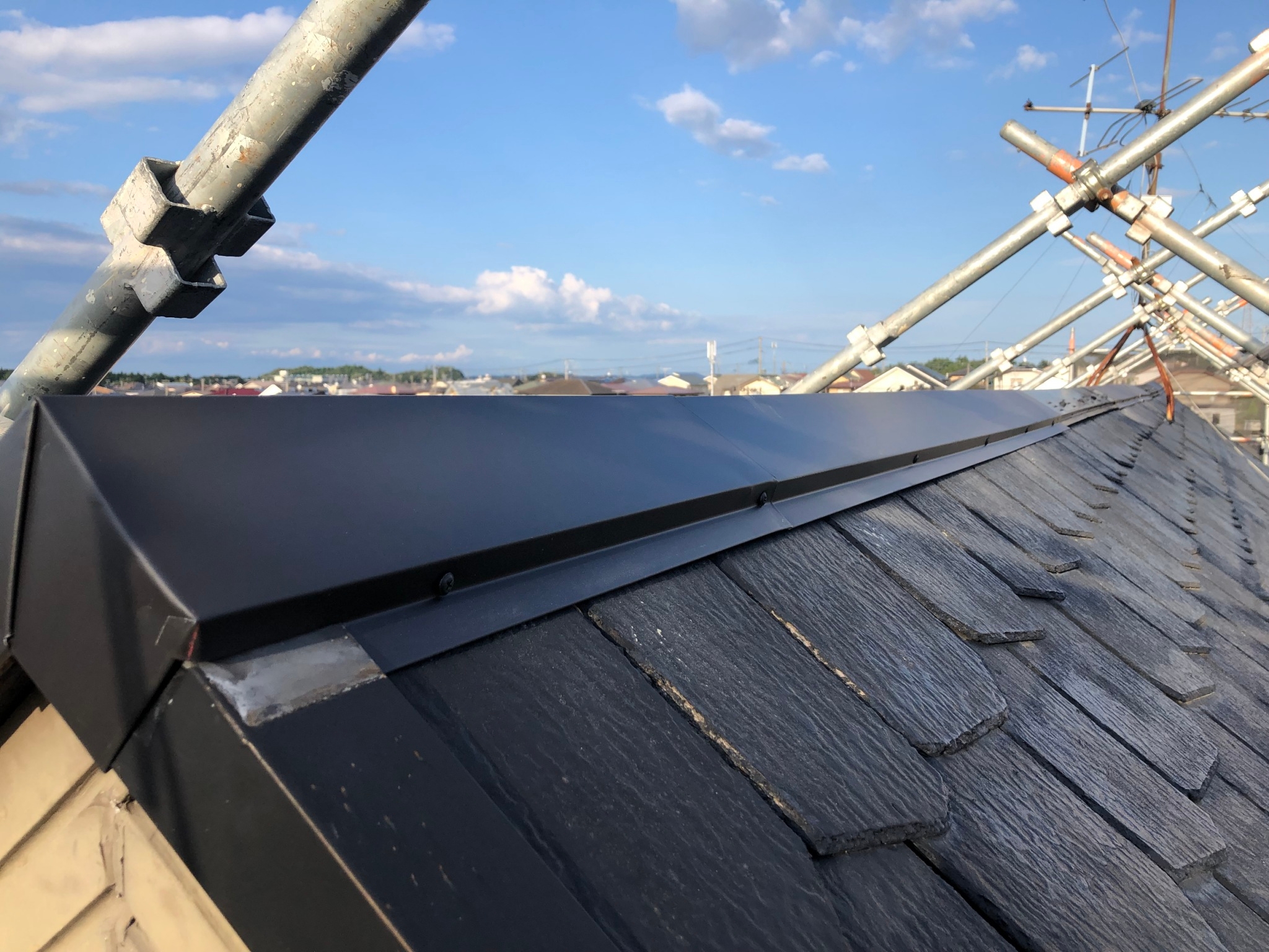 棟板金取り付け完了