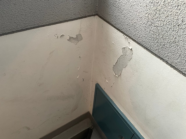 階段付近　劣化