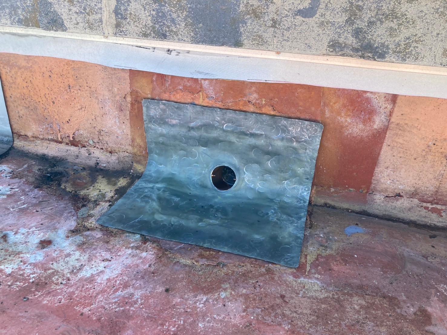 改修用ドレン取付完了