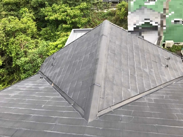 スレート屋根　色あせ