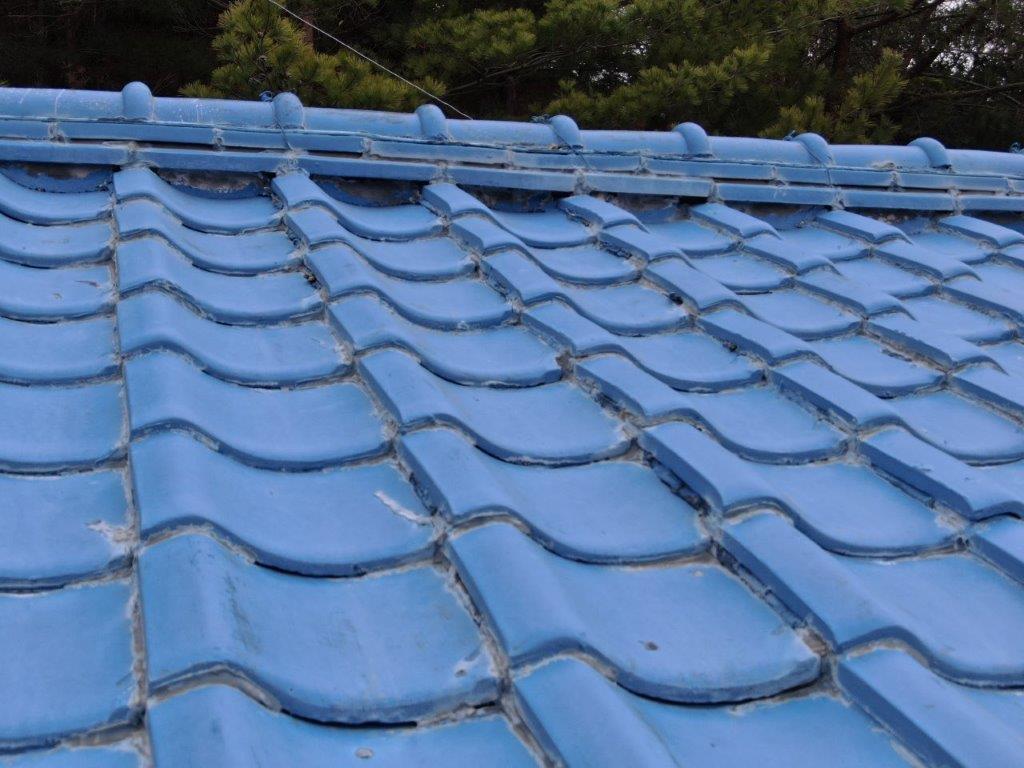 瓦のズレ・浮きが確認された屋根