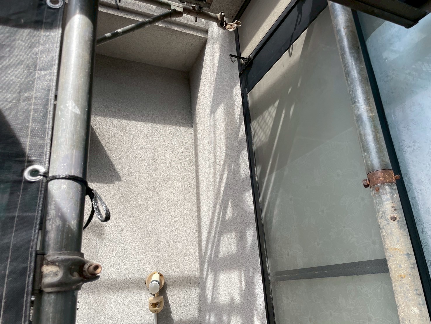 高圧洗浄までの工程をご紹介しました