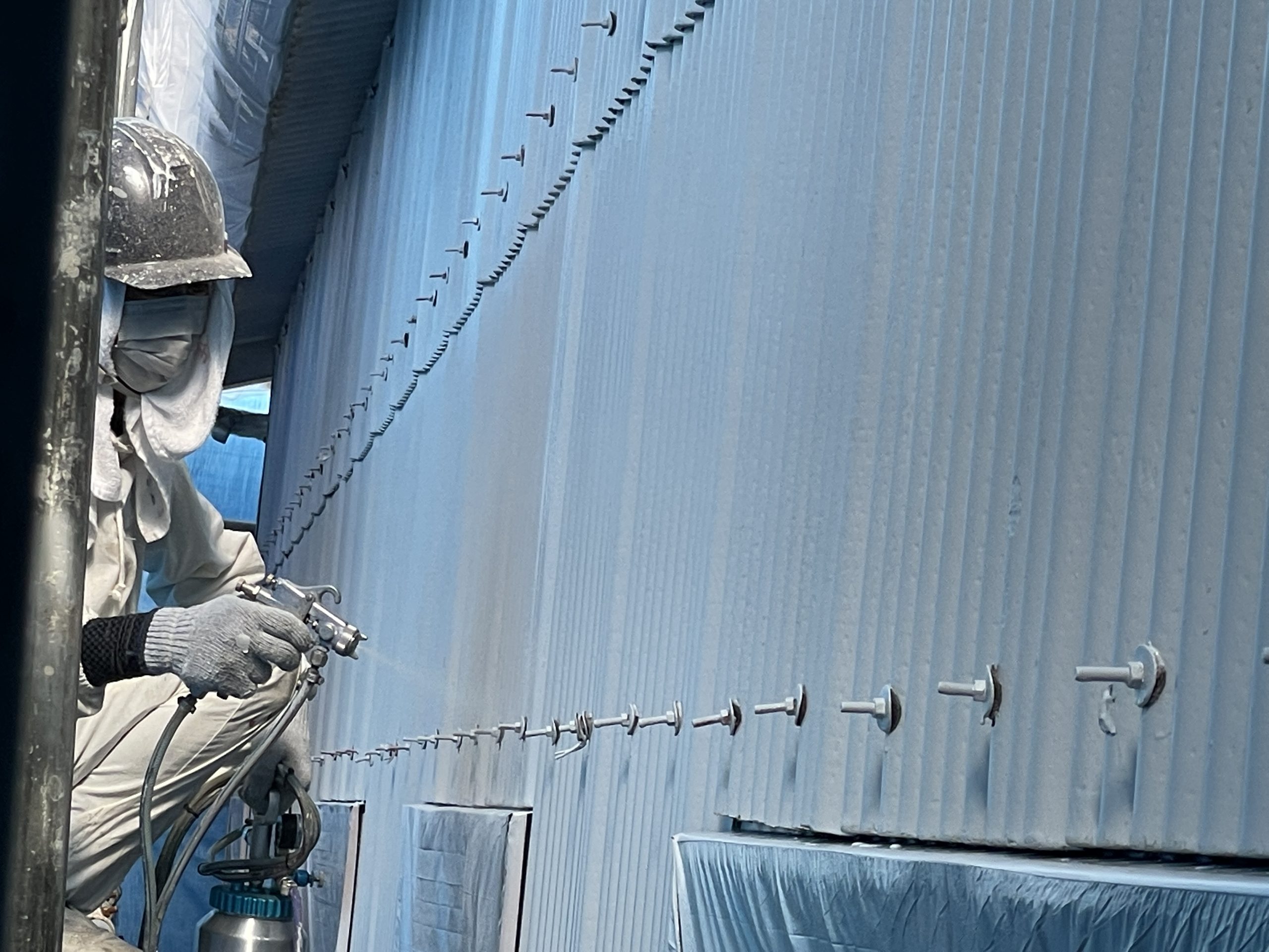 中塗り工程です