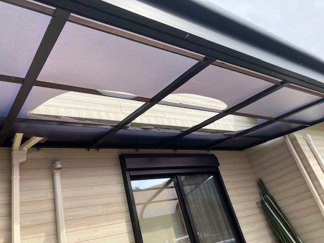 テラス屋根破損