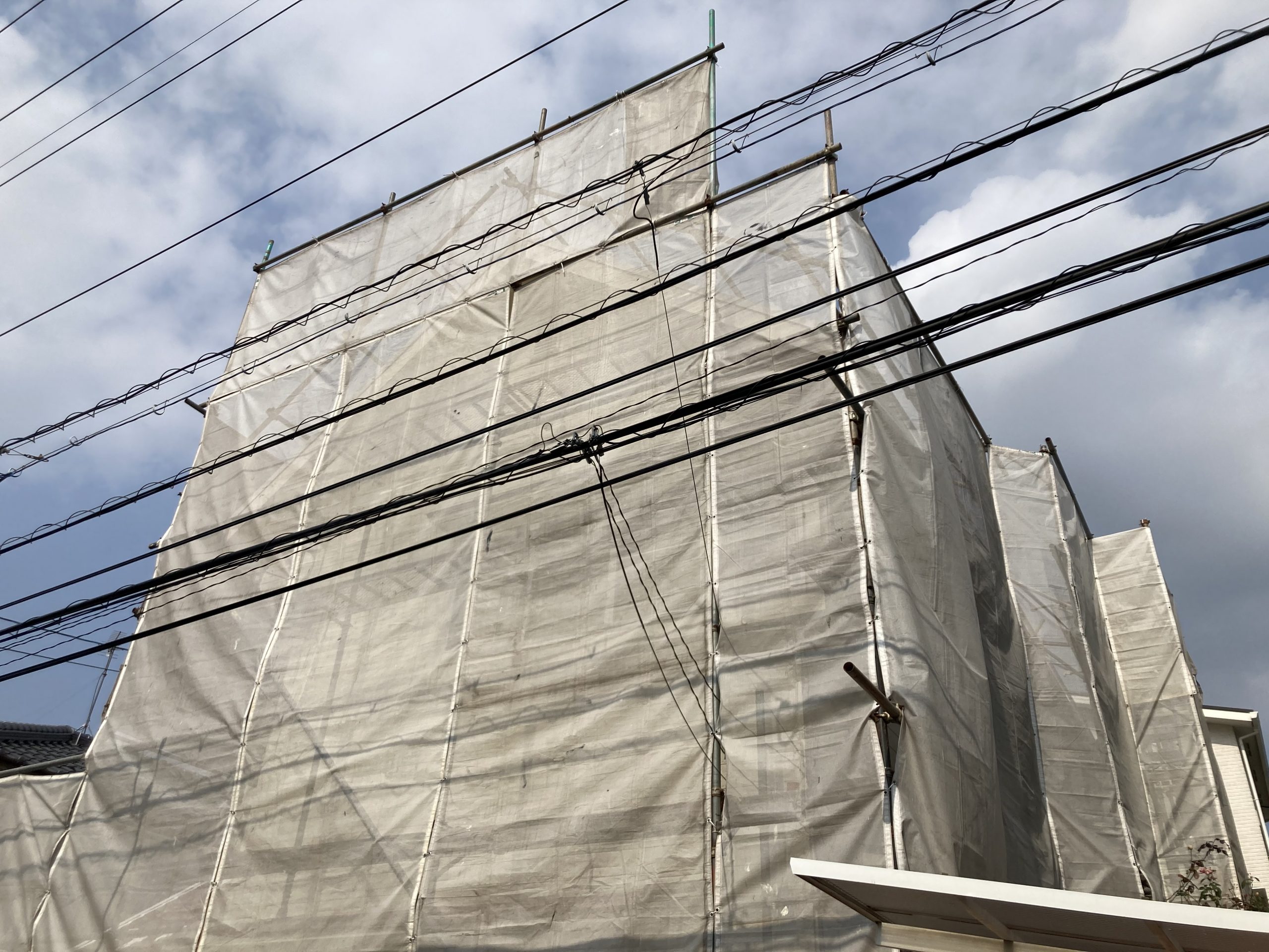 足場設置の工程です