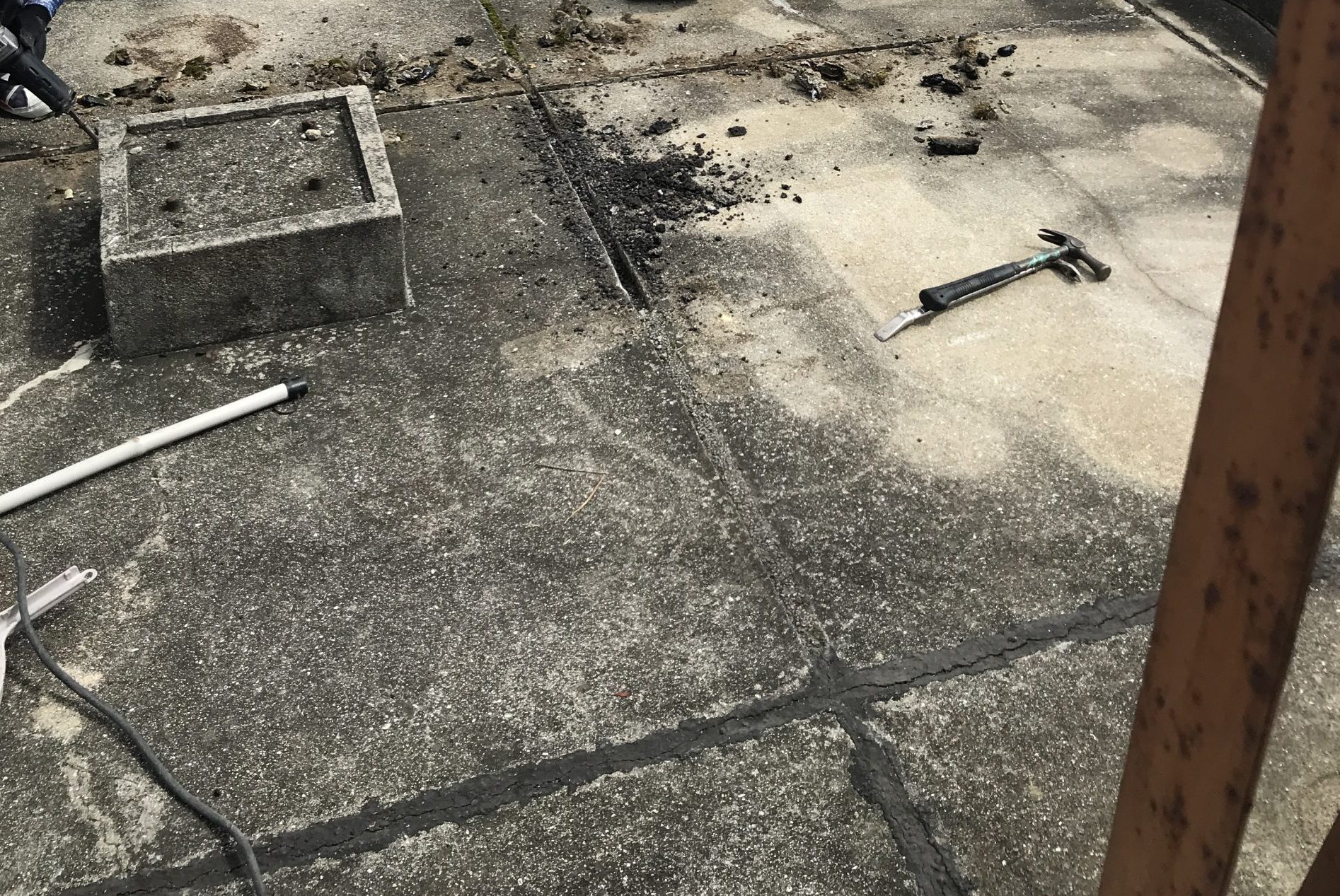 コーキング打ち替え前