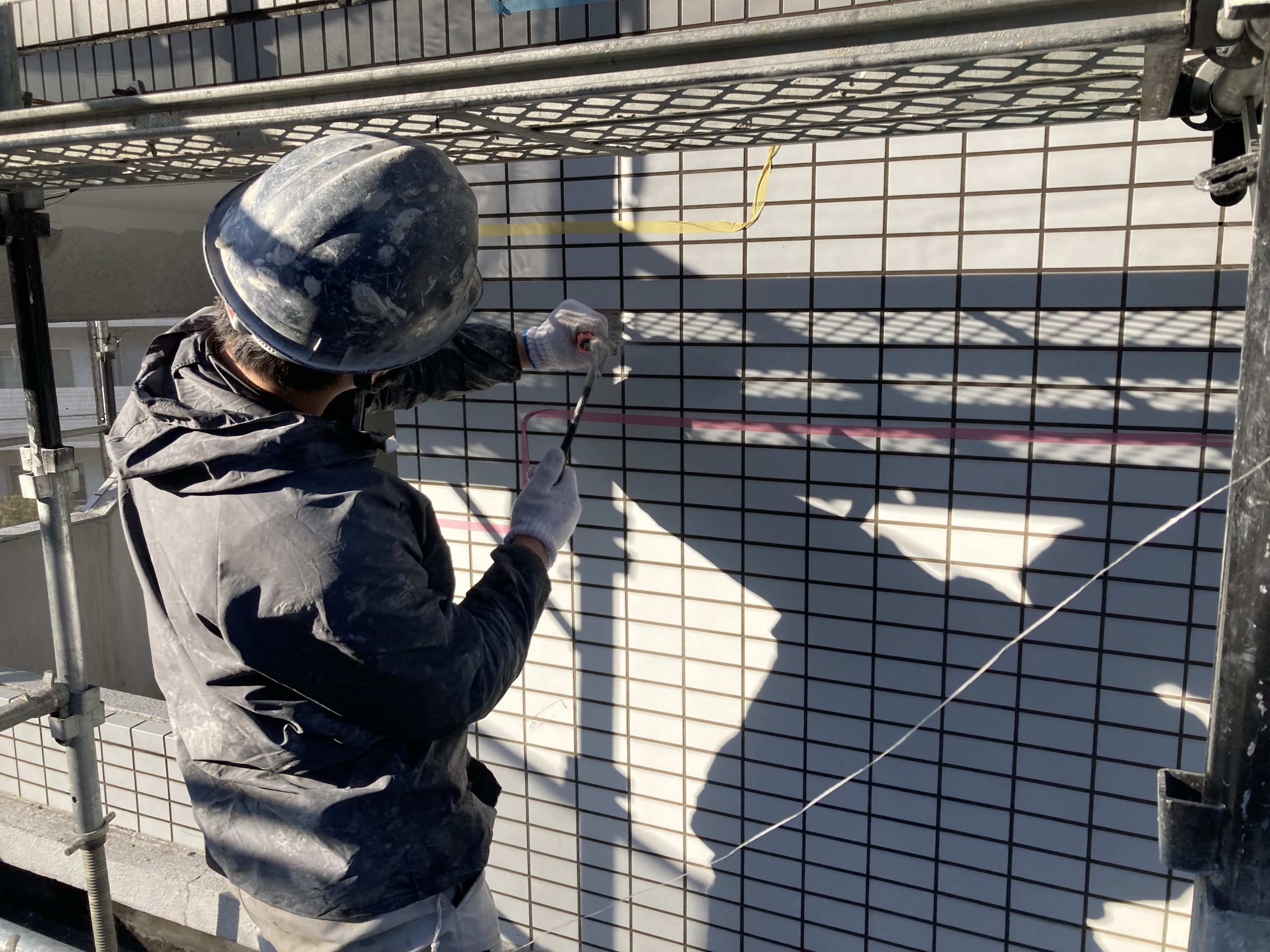 既存のタイル撤去しています