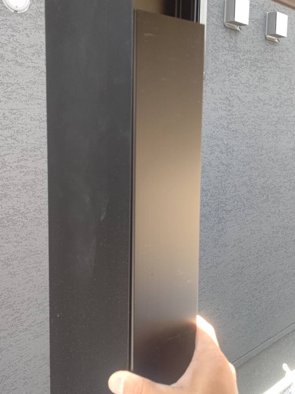 柱カバーの取付