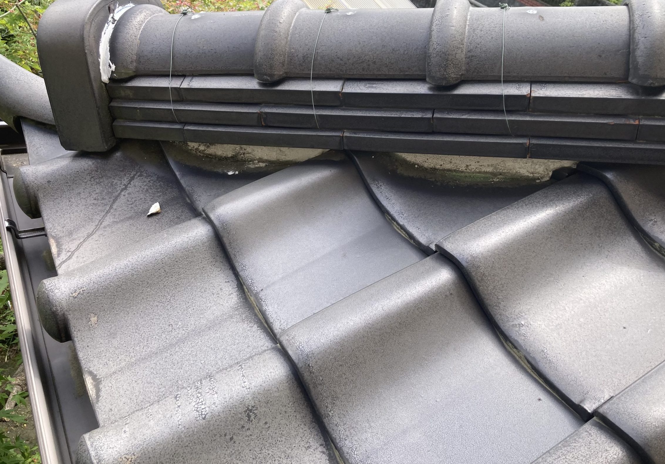 寄棟屋根の点検を行いました