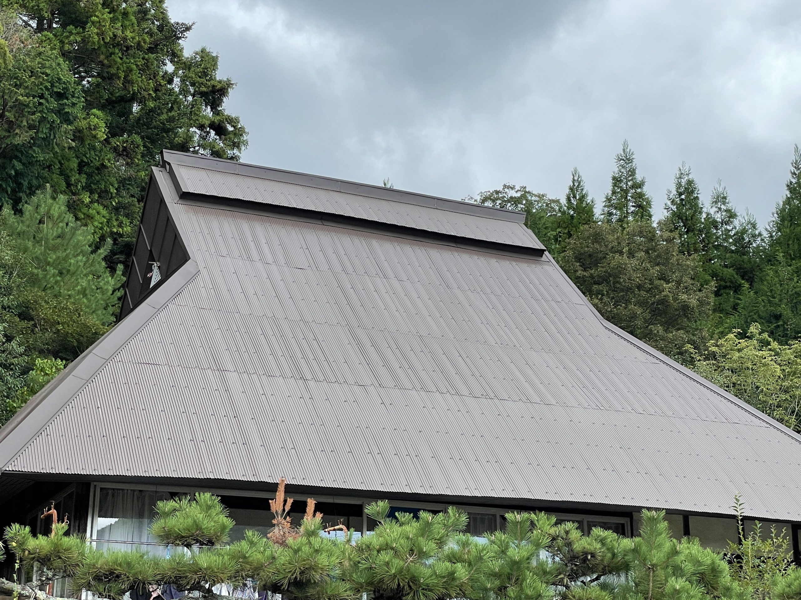 ｶﾞﾙﾊﾞﾘｳﾑ鋼板施工