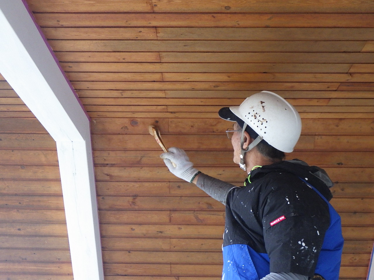 重ね塗りによる色調の安定