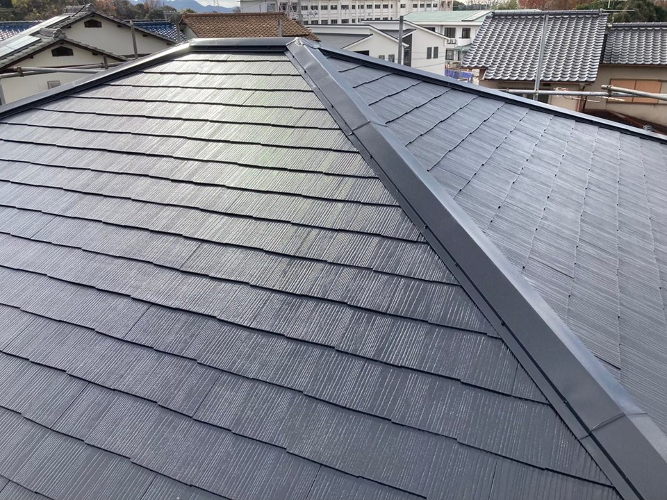 屋根塗装が完了しました