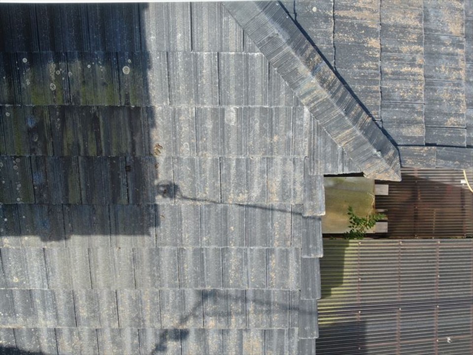 屋根塗装前の高圧洗浄について