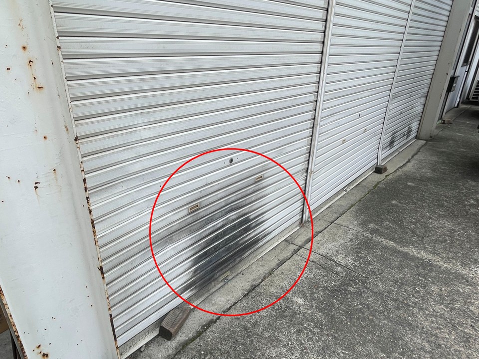 シャッターの調査を行いました