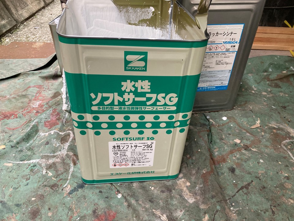 使用塗料のご紹介です