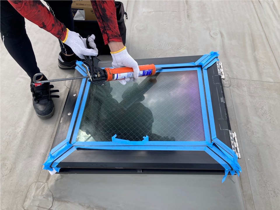 コーキング充填