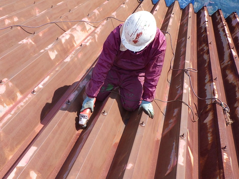 ケレン作業の様子です