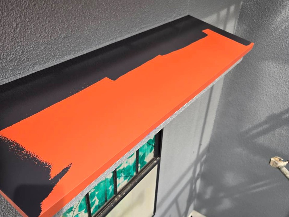 上塗り工程を行っていきます