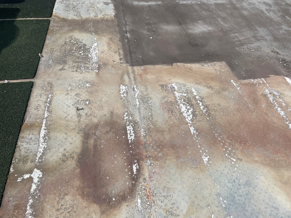 既存シート防水の劣化状況