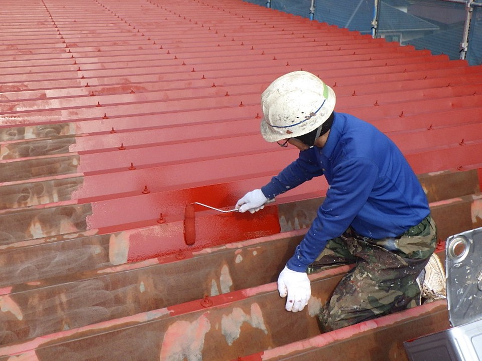 錆止め塗料を塗布します