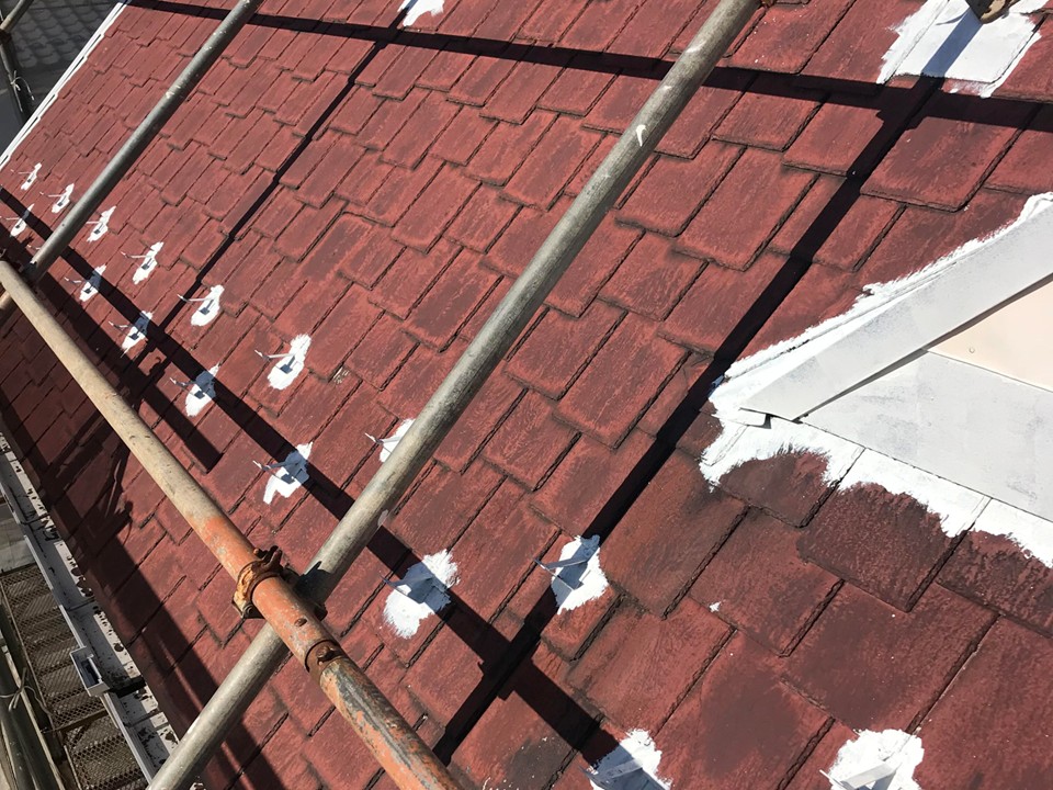 下塗り工程の様子です