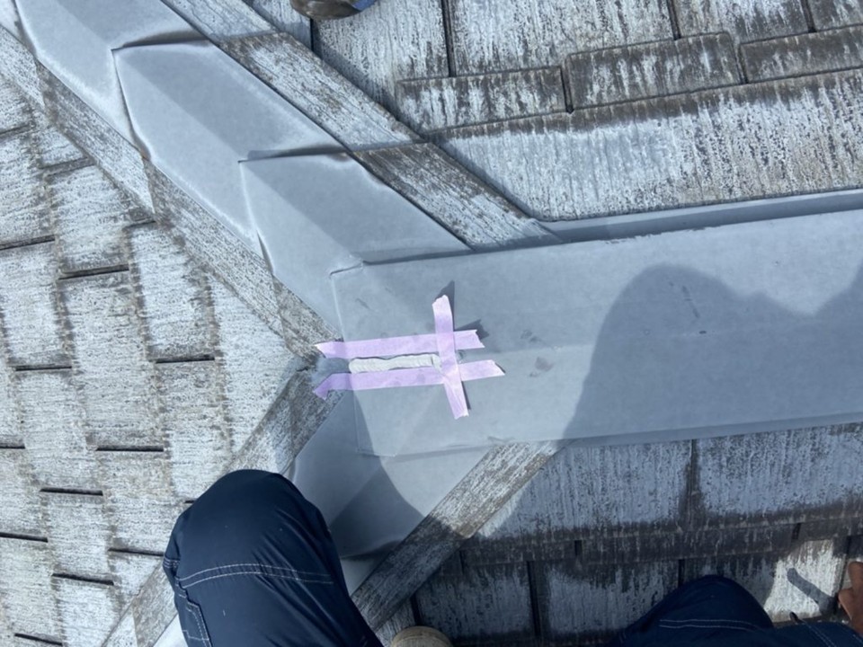 新しいシーリング材を充填