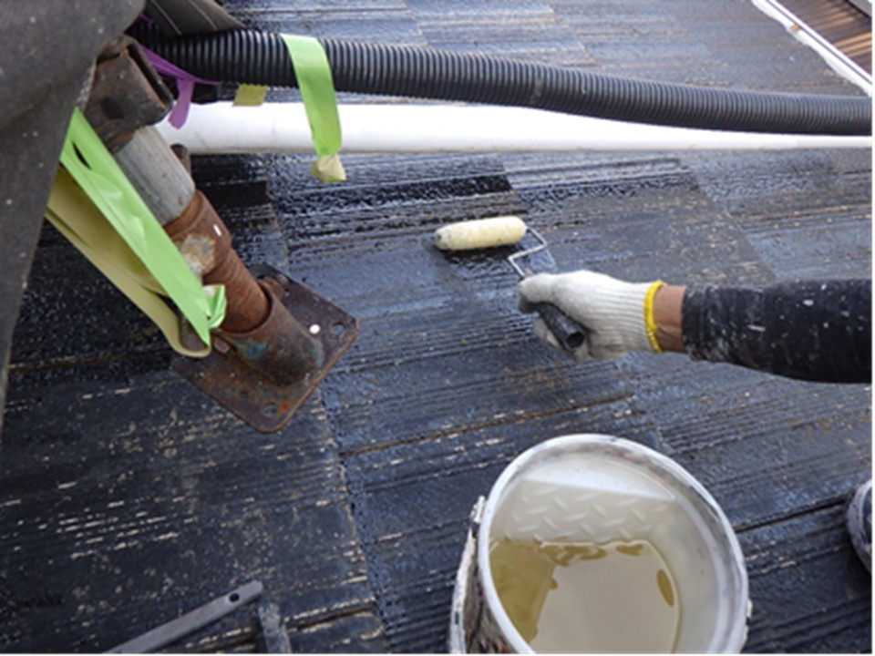 プライマー塗布作業