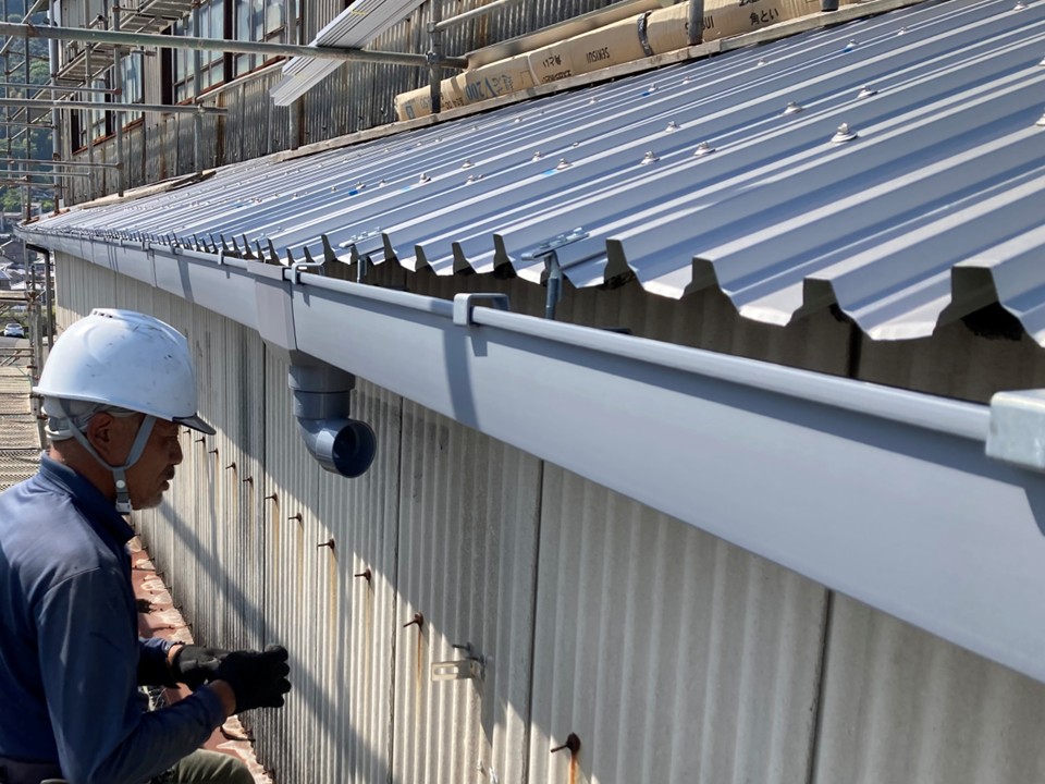 集水器の取り付け工程です