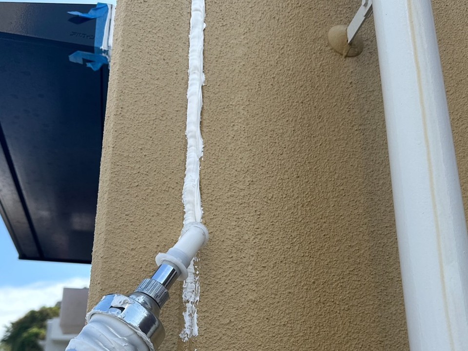 コーキング材の充填