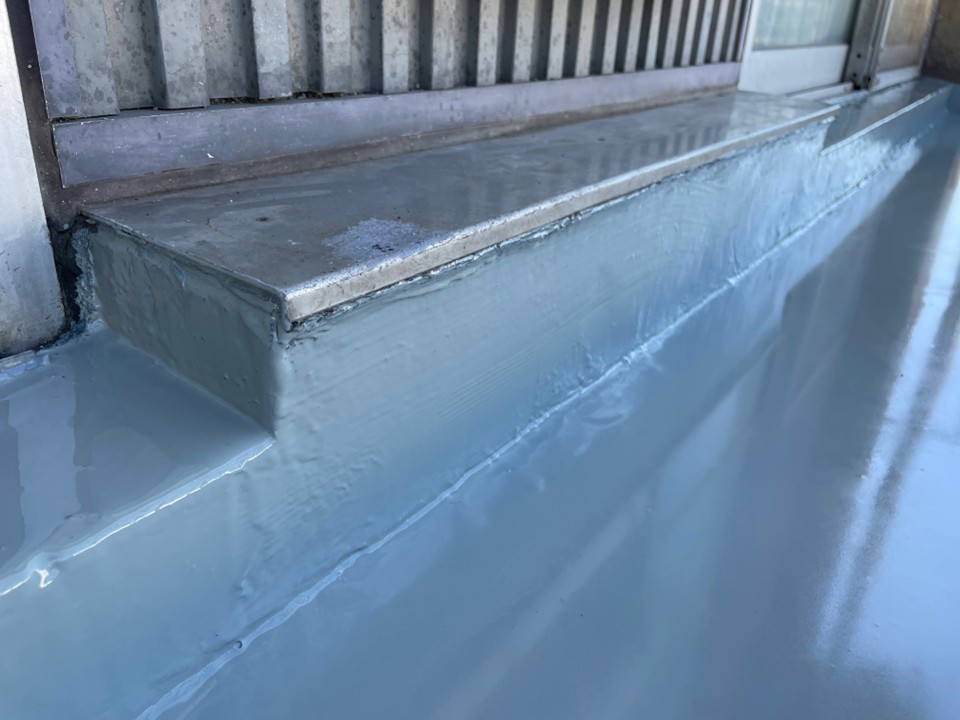 トップコート塗布による仕上げ