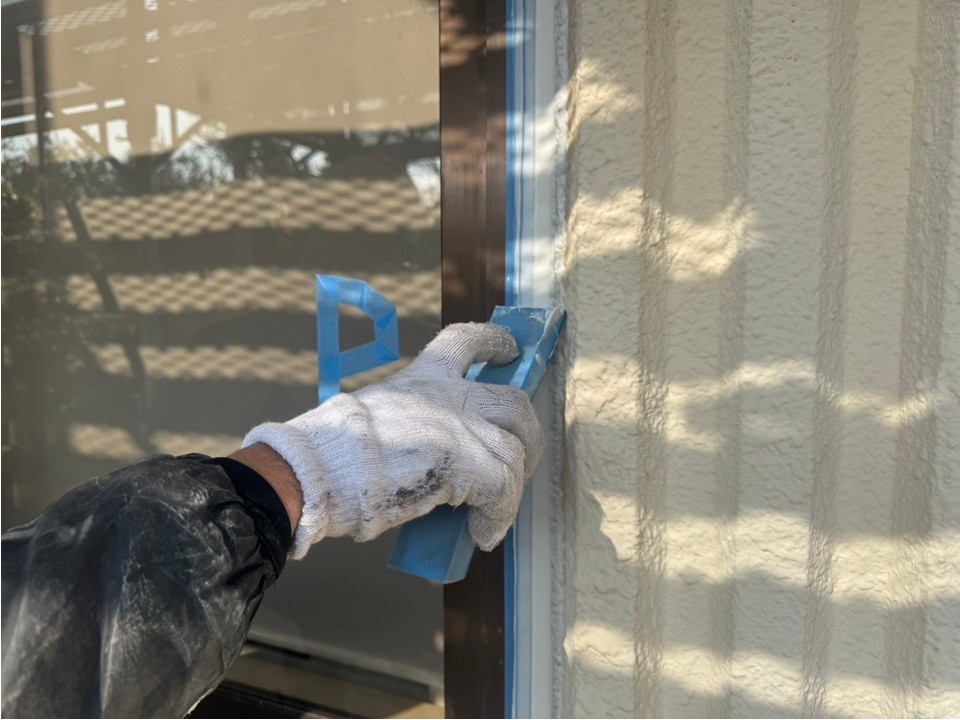 ヘラで均し（仕上げ）