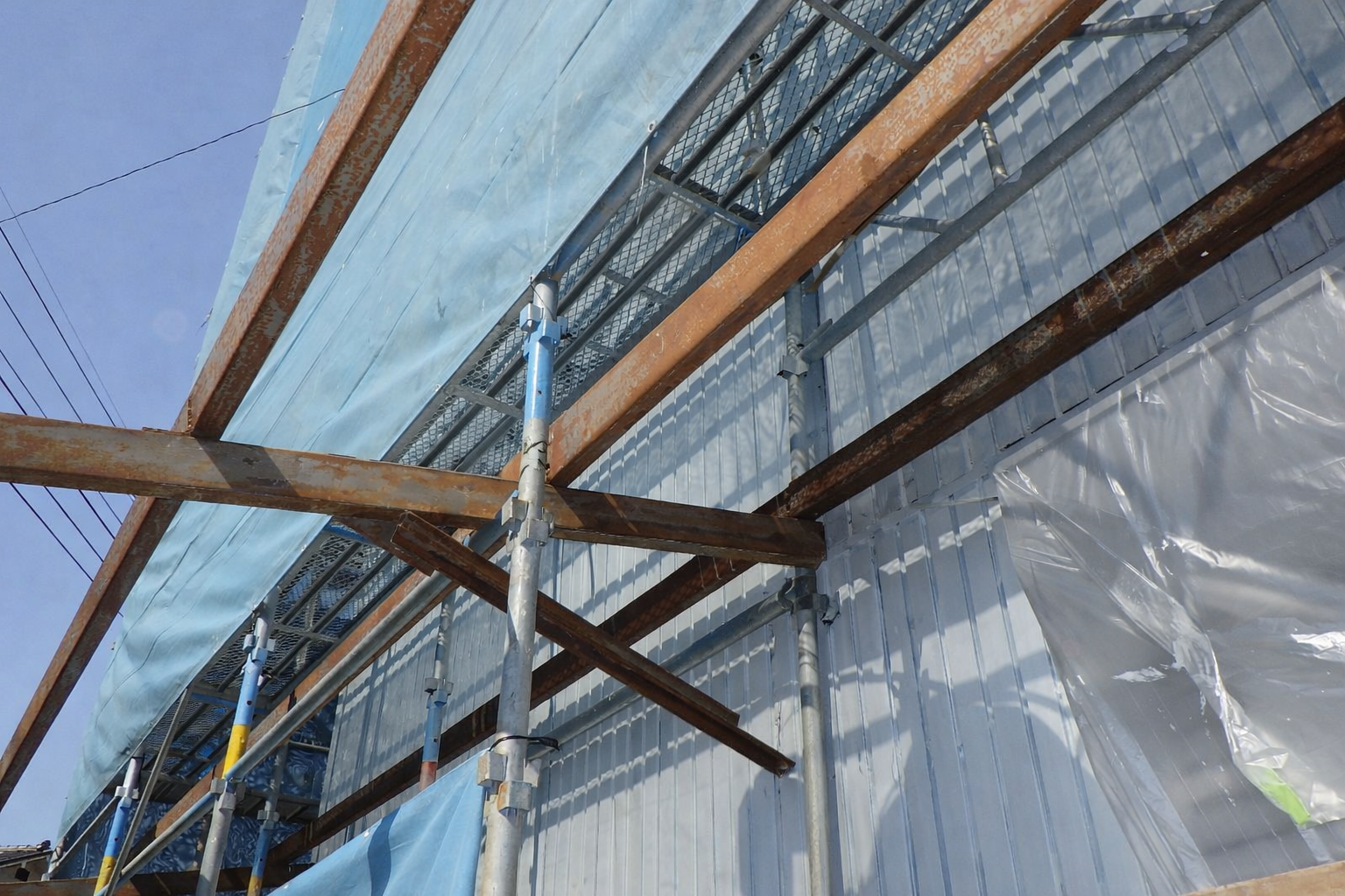 鉄骨全体のサビの状況