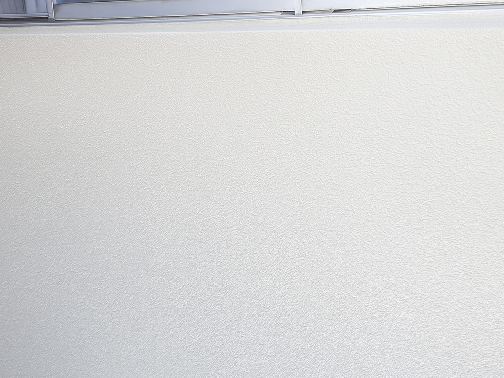 腰壁塗装完了しました