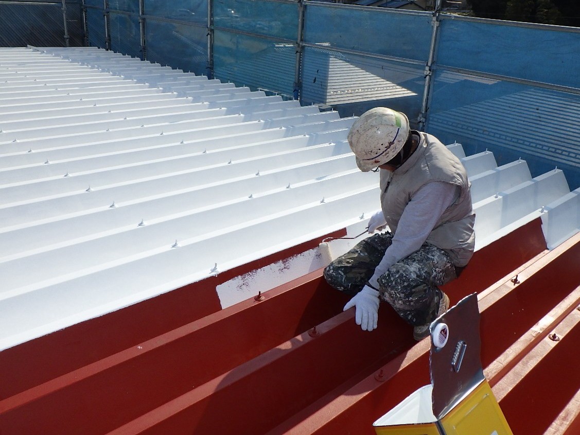 錆止め塗装2回目です