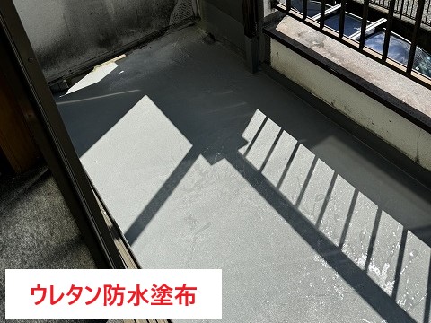 マメ知識:ケイカル板は防火性・耐水性に優れ、軒天補修には最適。通気性もあるため結露対策にもなります。