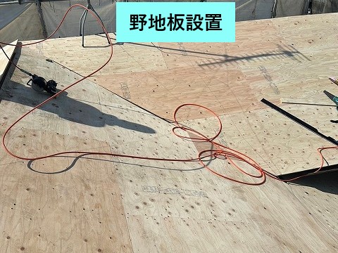 野地板設置