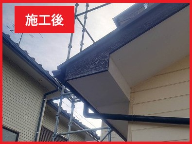 軒天が剝がれてきた・・・これって放置して大丈夫？