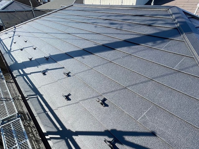 屋根カバー工法施工後