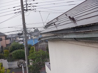 雨樋はずれ