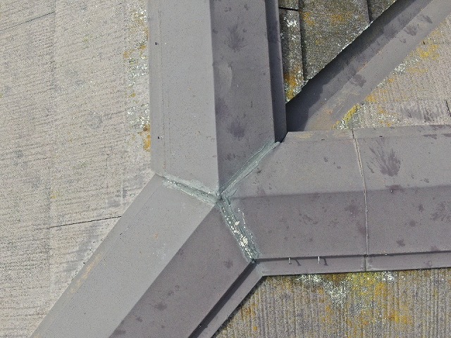棟板金シーリング劣化
