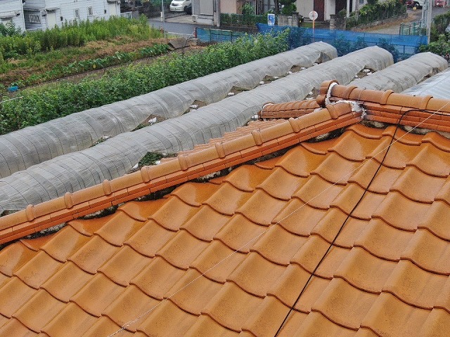棟瓦　点検