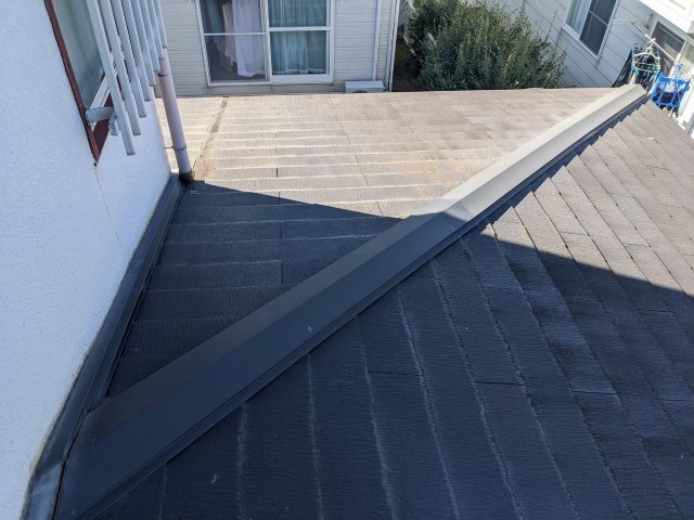 一階部分のスレート屋根