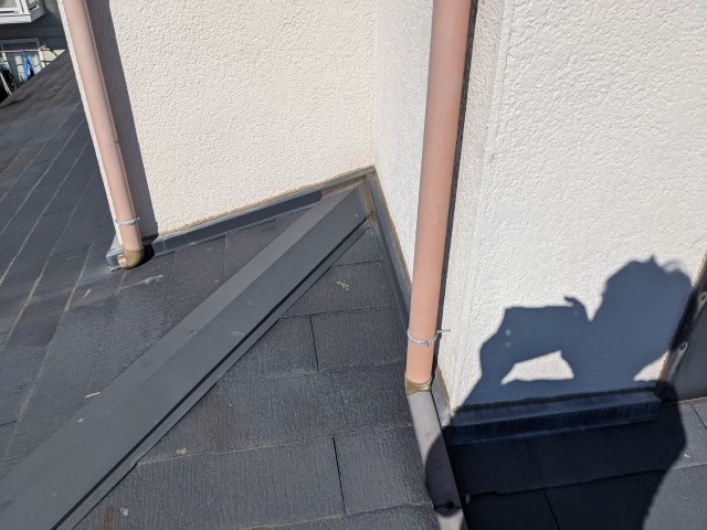 壁と屋根の取り合いの部分