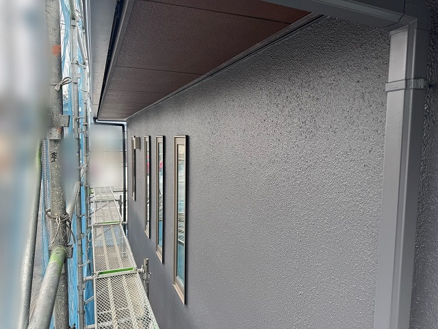 福島県双葉郡広野町　プレミアム無機を使用して耐久性の高い外壁にするため塗装を実施