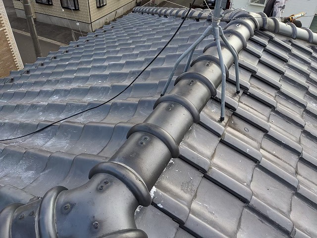 瓦屋根の漆喰交換後