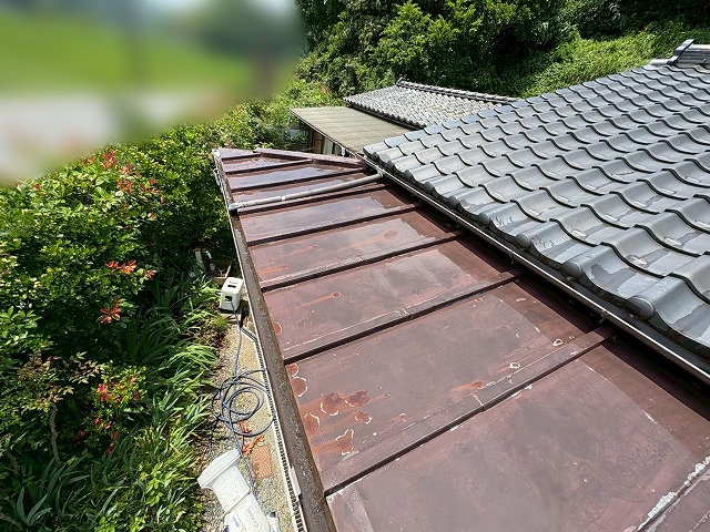 福島県いわき市　錆び付いた板金屋根